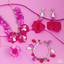 Load image into Gallery viewer, Glimpses of Malibu - Complete Trend Blend - Fashion Fix December 2023