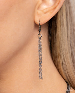 Tassel Thrill - Black (Gunmetal)