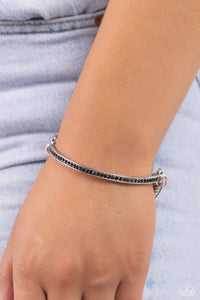 Thrilling Texture - Black